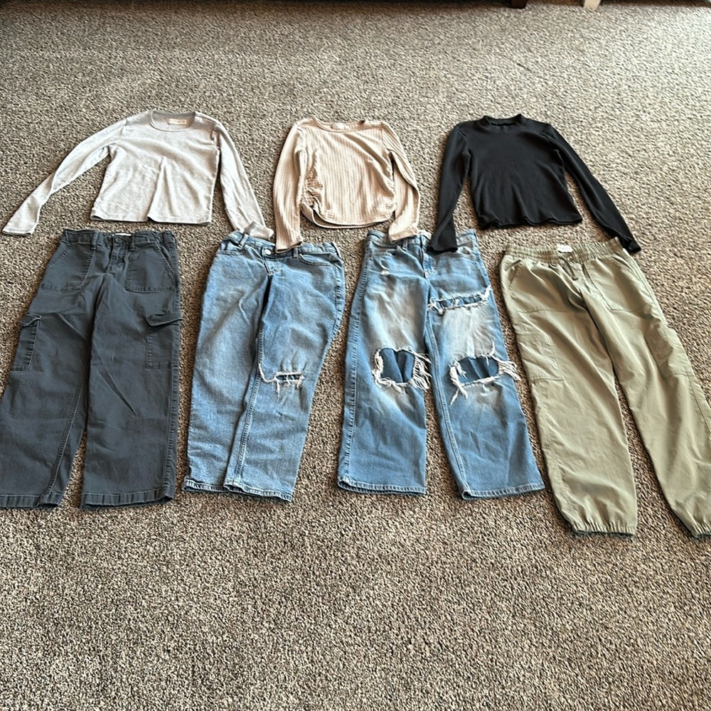 Lot of girls Abercrombie kids, size 11/12